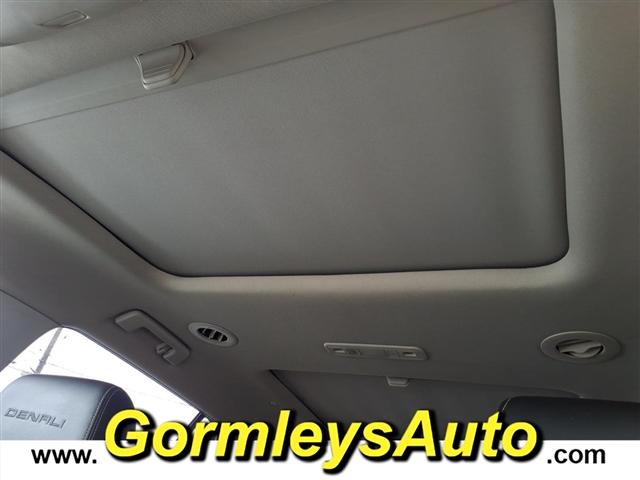 2017 GMC Acadia Denali:157830P
