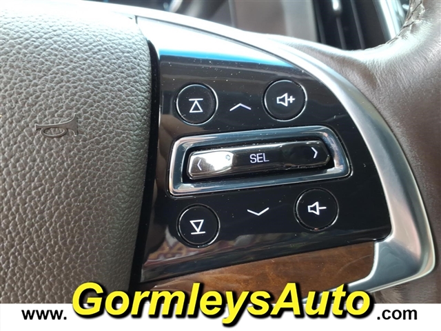 2017 Cadillac Escalade Premium Luxury:195072P