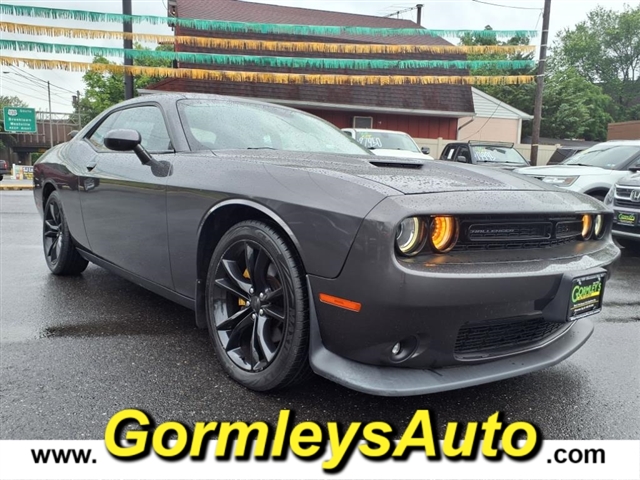 2016 Dodge Challenger SXT Plus – 353452P