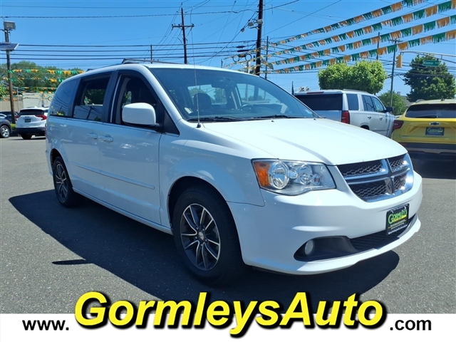 2017 Dodge Grand Caravan SXT  596059P