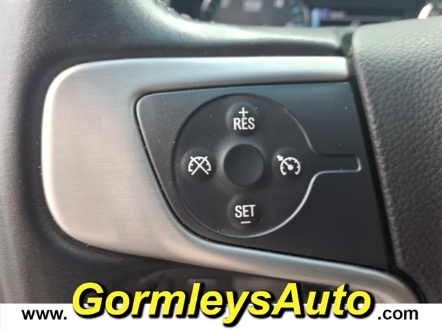 2017 GMC Yukon SLE:323368P