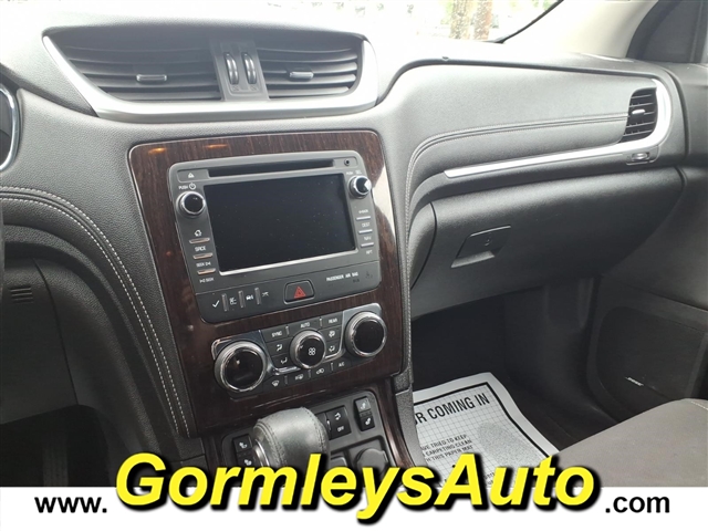 2017 Chevrolet Traverse LT:211927P