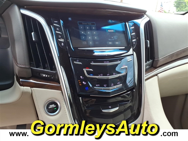 2017 Cadillac Escalade Premium Luxury:195072P