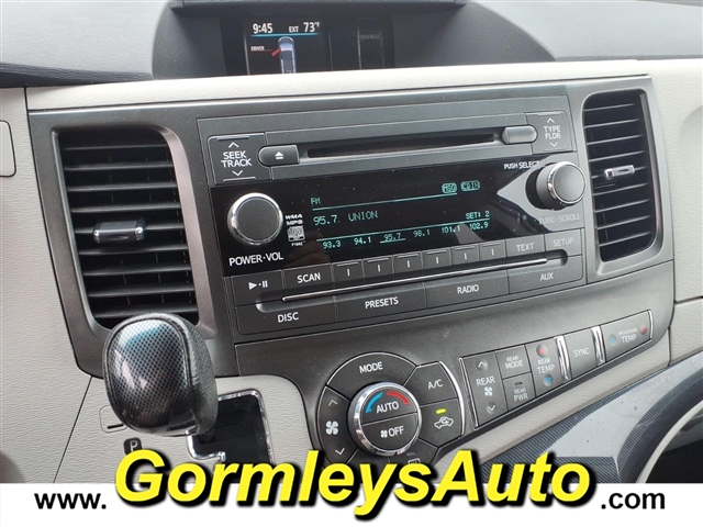 2013 Toyota Sienna SE 8-Passenger:359465P