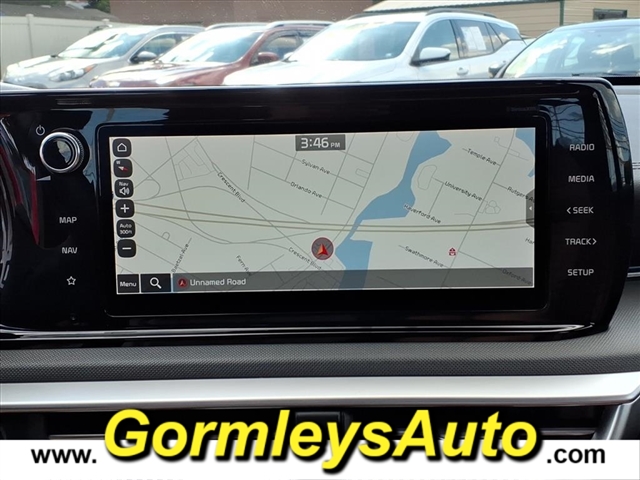 2022 Kia K5 GT-Line photo 19