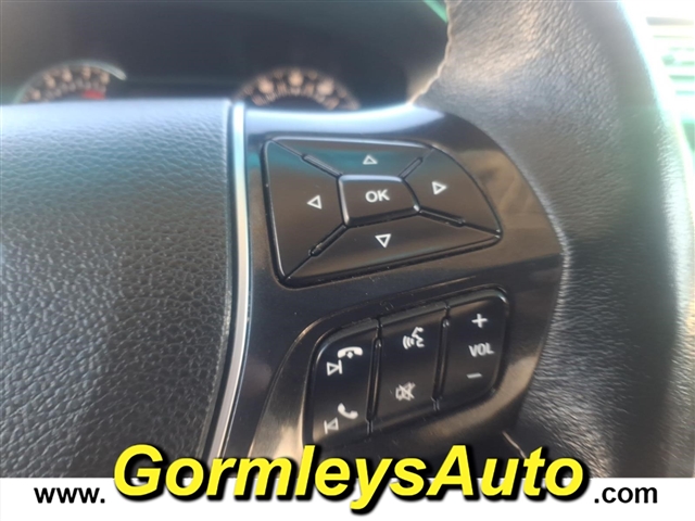 2016 Ford Explorer Platinum:B40021P