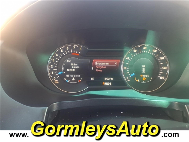 2016 Ford Explorer Platinum:B40021P