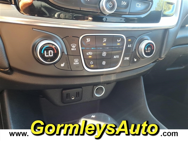 2018 Chevrolet Traverse LT Cloth:171178P