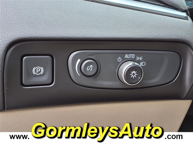 2019 Buick Enclave Premium:157239P