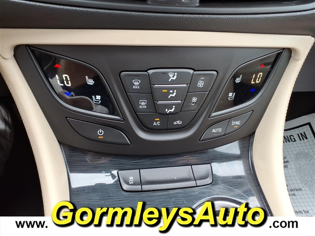 2017 Buick Envision Premium II:086023P