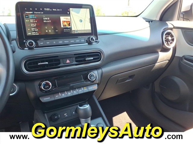 2023 Hyundai KONA Limited:997660P