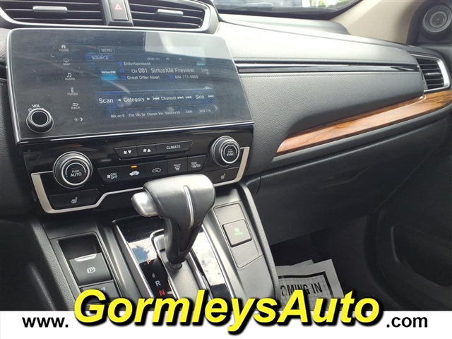 2017 Honda CR-V Touring:637582P
