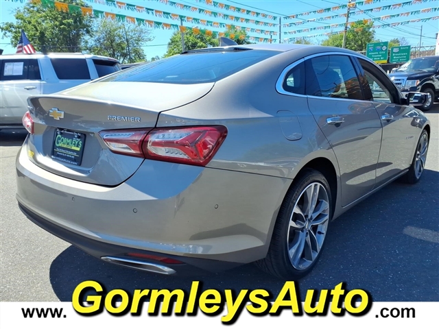 2022 Chevrolet Malibu Premier:185371P