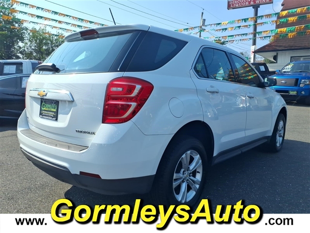 2016 Chevrolet Equinox LS:270948P