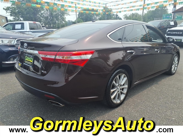 2015 Toyota Avalon XLE:170397P