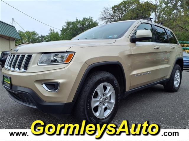 2014 Jeep Grand Cherokee Laredo photo 3