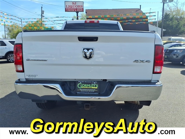 2018 RAM 1500 SLT:226390P