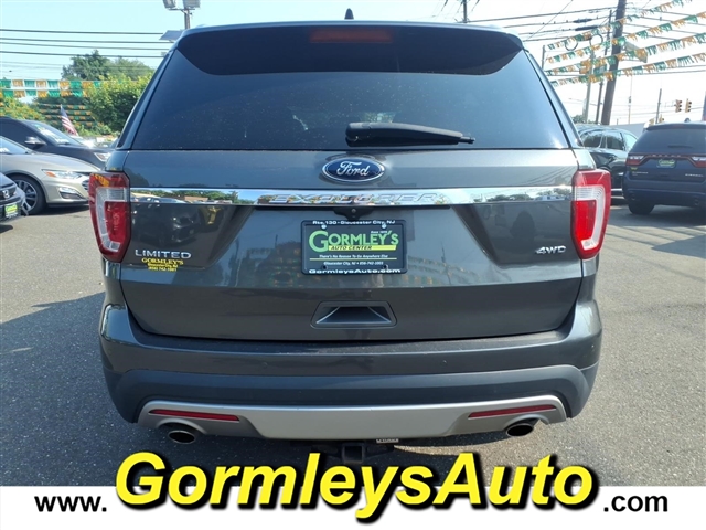2017 Ford Explorer Limited:C23443P