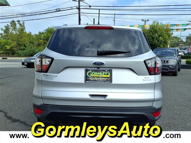 2018 Ford Escape SE:B02881P