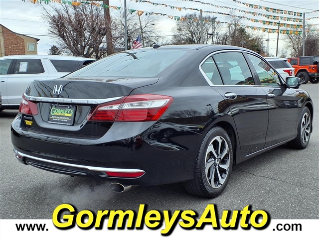 2017 Honda Accord EX:203103P
