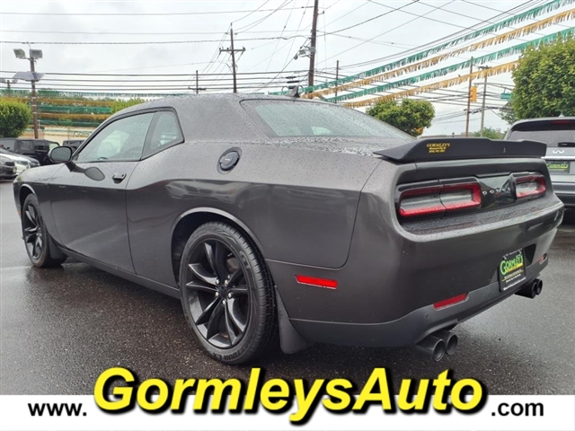 2016 Dodge Challenger SXT Plus:353452P