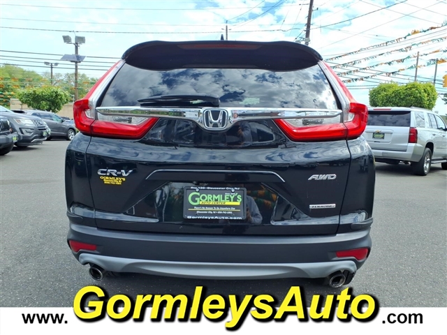 2017 Honda CR-V Touring:637582P