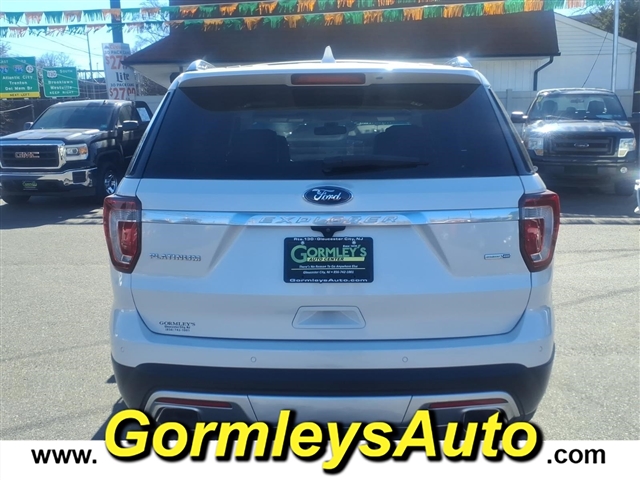 2016 Ford Explorer Platinum:B40021P