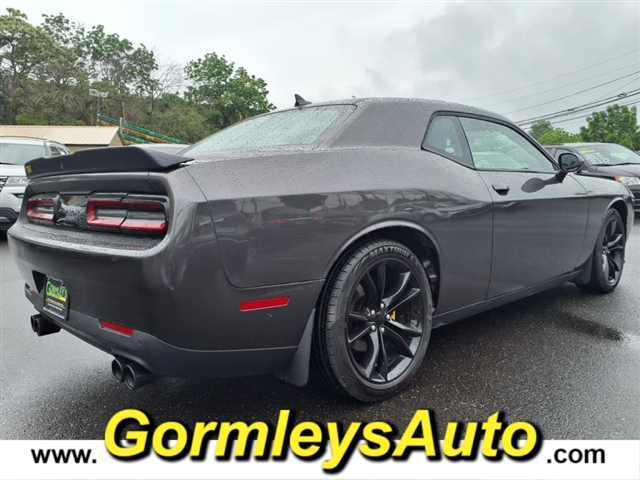 2016 Dodge Challenger SXT Plus:353452P