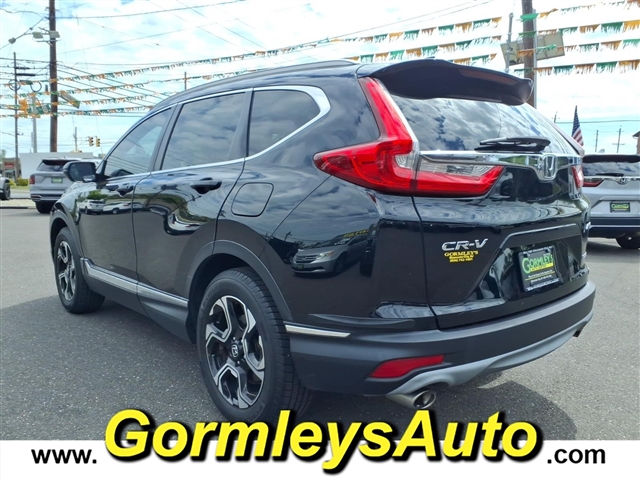 2017 Honda CR-V Touring:637582P