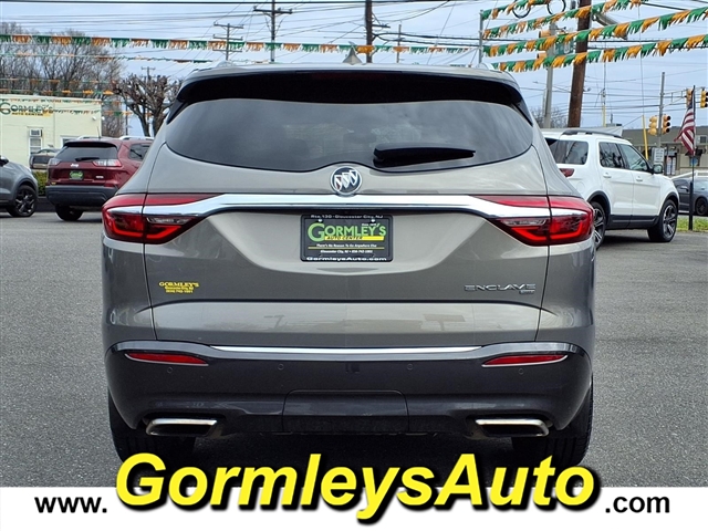2019 Buick Enclave Premium:157239P