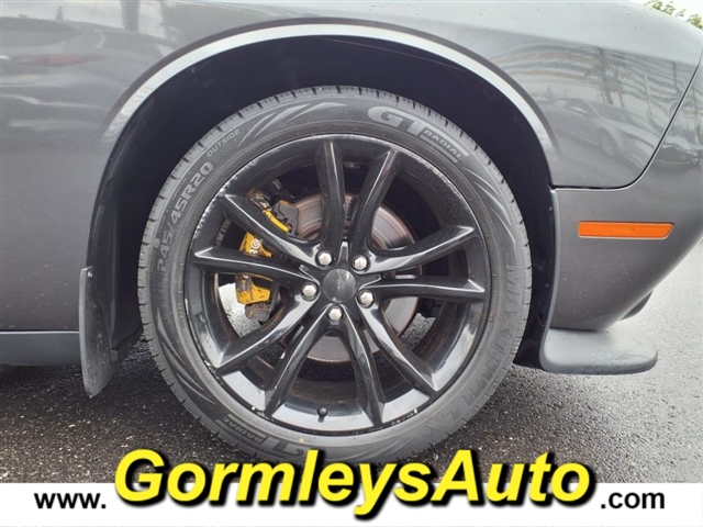 2016 Dodge Challenger SXT Plus:353452P