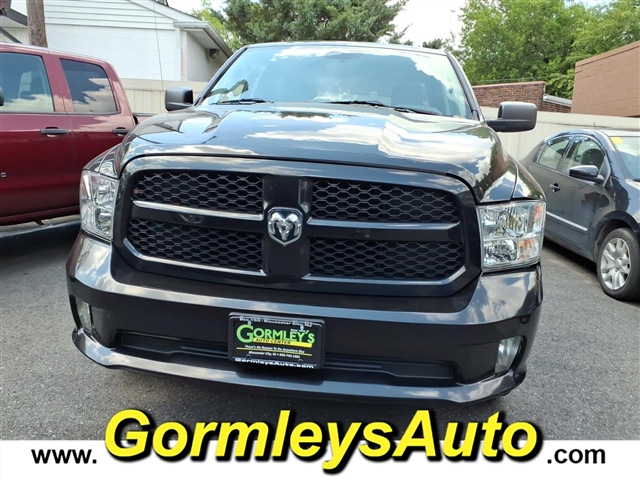 2017 RAM 1500 Express:826863P