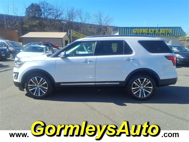 2016 Ford Explorer Platinum:B40021P