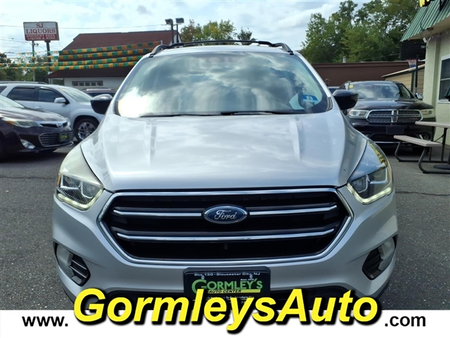 2018 Ford Escape SE:B02881P