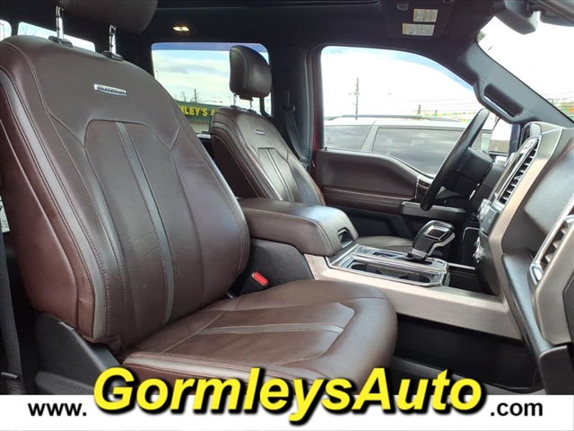 2015 Ford F-150 Platinum photo 4