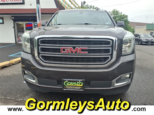 2017 GMC Yukon SLE:323368P