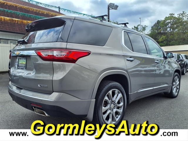 2018 Chevrolet Traverse Premier photo 4