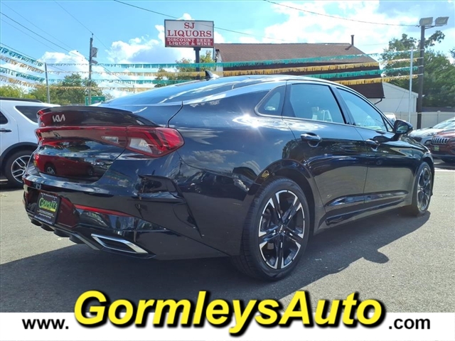 2022 Kia K5 GT-Line photo 6