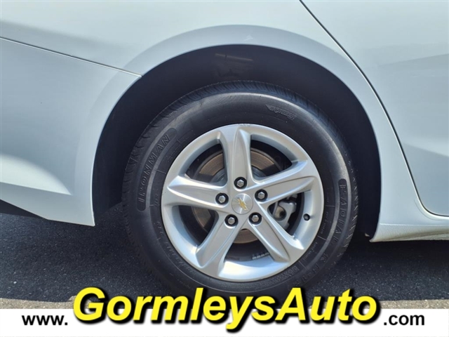 2022 Chevrolet Malibu FWD LT:152528P