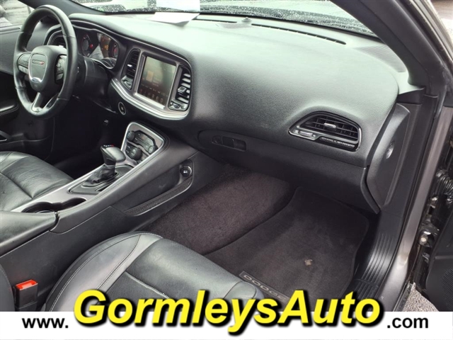 2016 Dodge Challenger SXT Plus:353452P