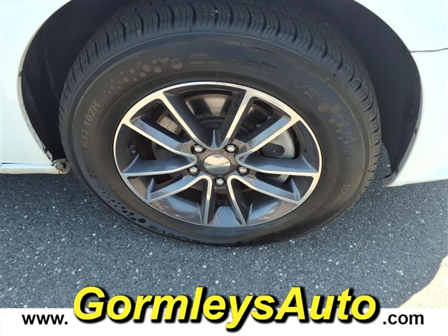 2017 Dodge Grand Caravan SXT:596059P