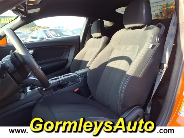 2020 Ford Mustang EcoBoost Premium:185822P