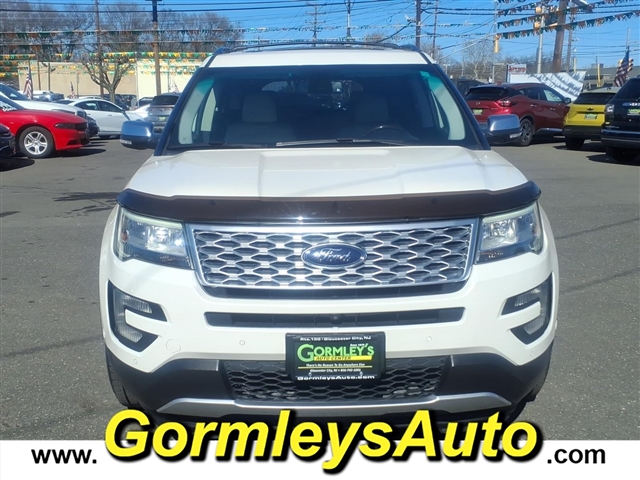 2016 Ford Explorer Platinum:B40021P