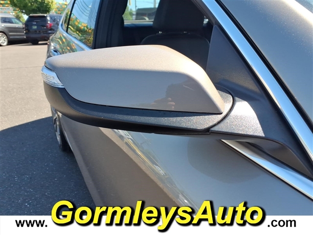 2022 Chevrolet Malibu Premier:185371P