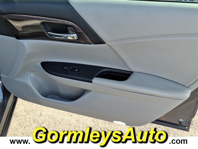 2017 Honda Accord EX-L V6:004472P