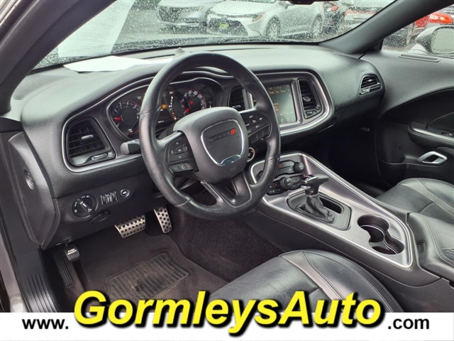 2016 Dodge Challenger SXT Plus:353452P