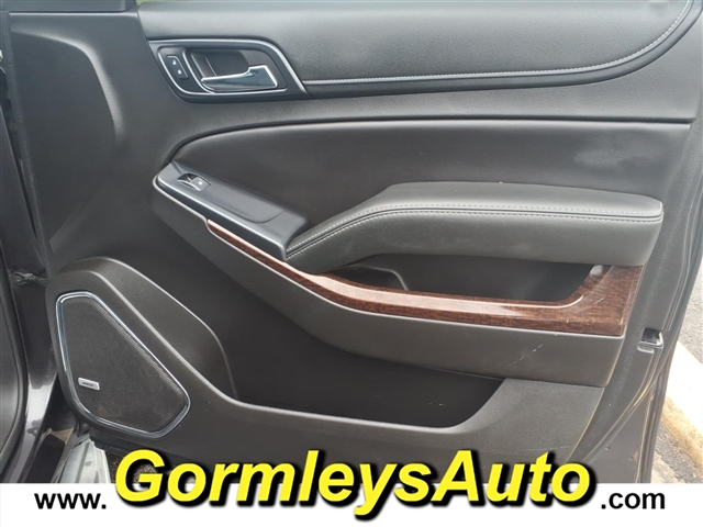 2017 GMC Yukon SLE:323368P