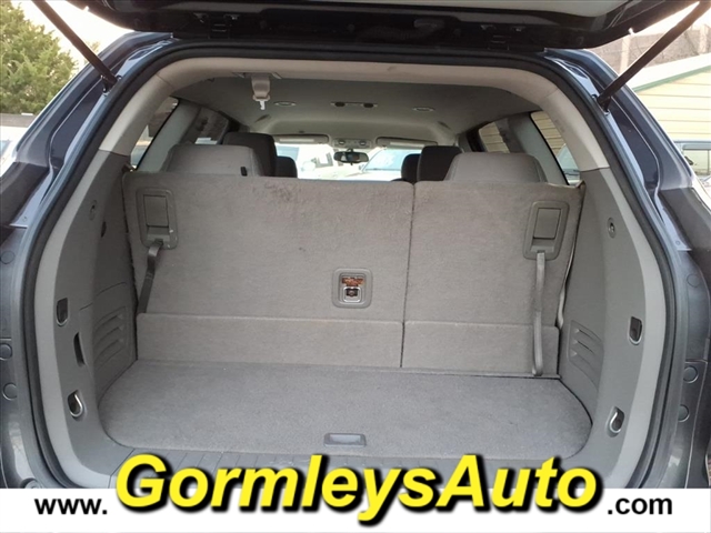 2016 Chevrolet Traverse LS:157930P