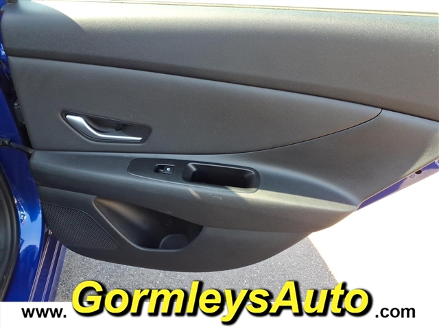 2024 Hyundai ELANTRA Limited:649851P