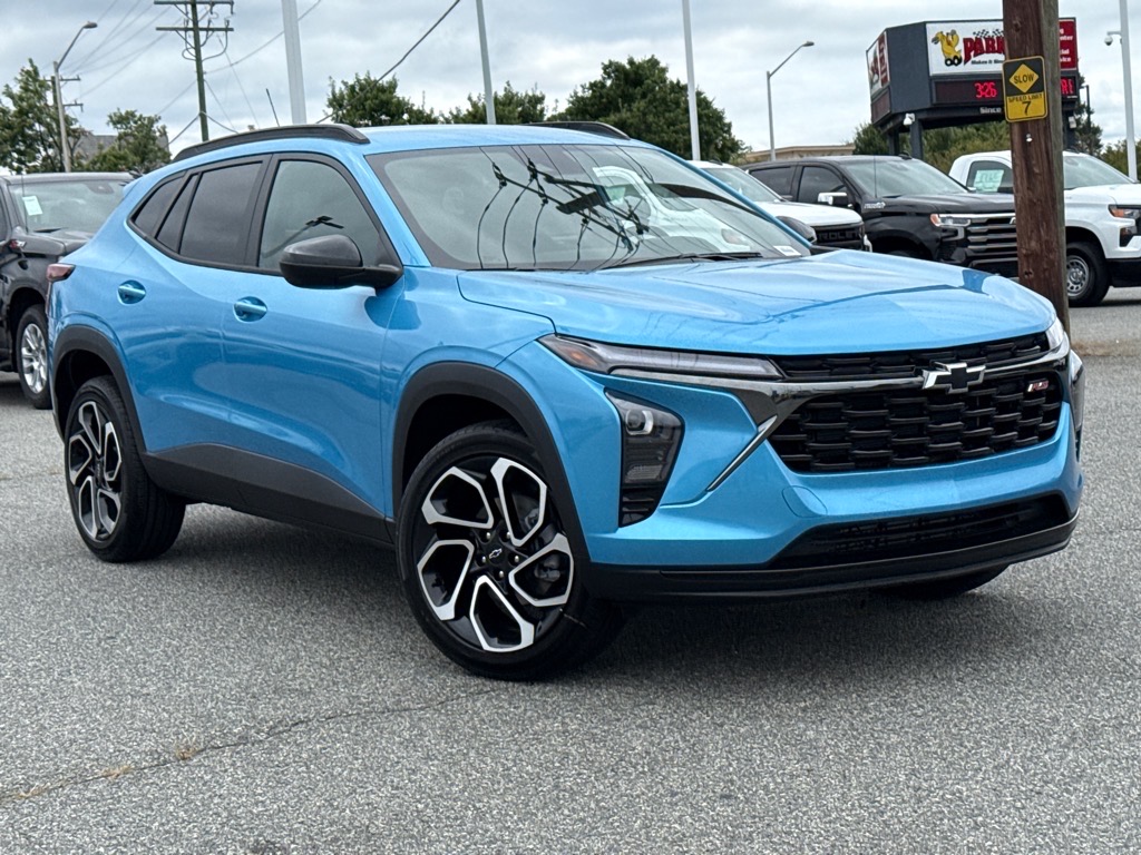 2025 Chevrolet Trax RS